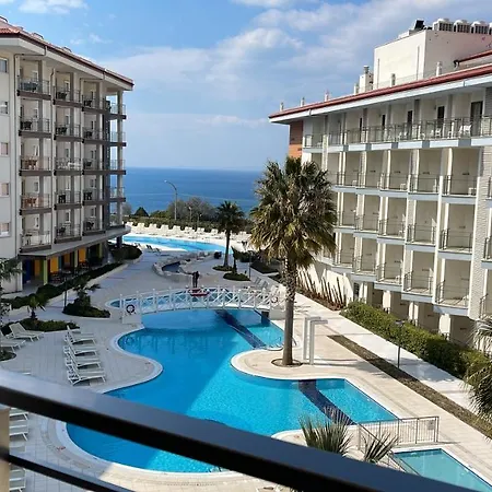 Apartamento Ramada & Suites By Wyndham *