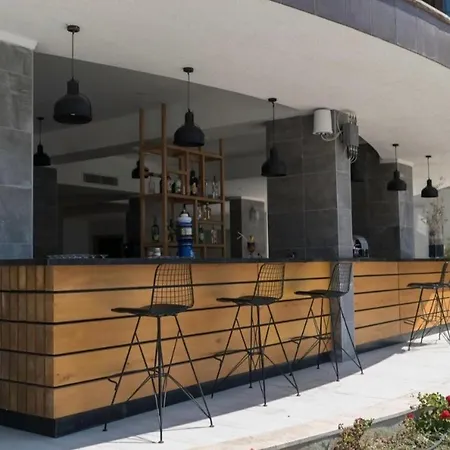 Ramada & Suites By Wyndham