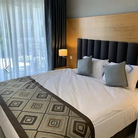 Ramada & Suites By Wyndham Apartman Kusadası